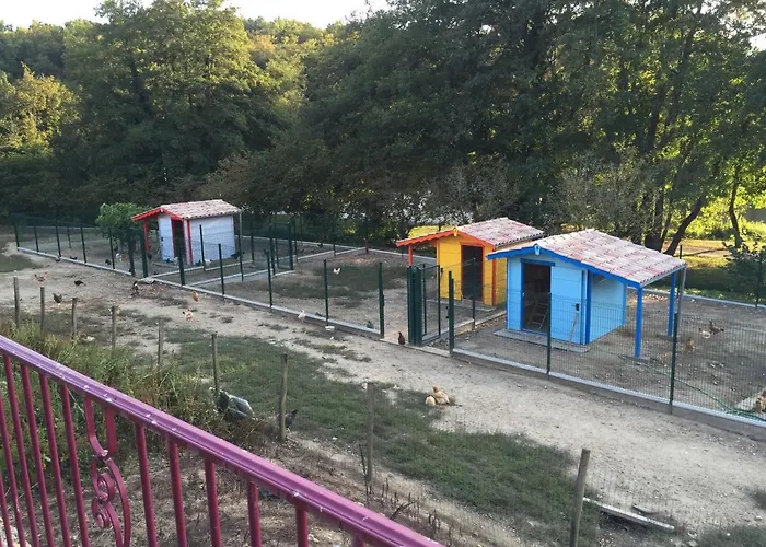 Maison De Campagne * Saint-Bris-des-Bois